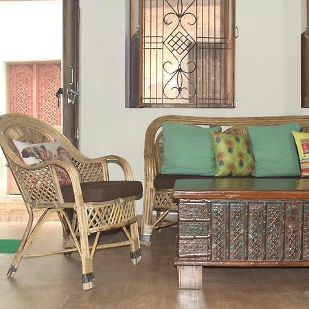 Lotus Paying Guesthouse Varanasi Exterior photo